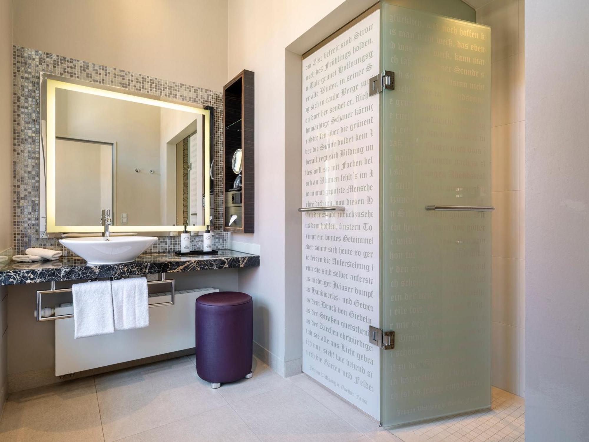 Grand Deluxe Double Room